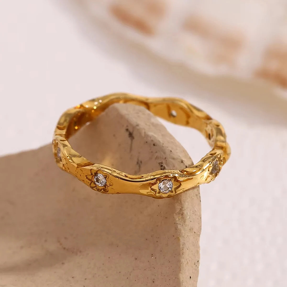 Eight Awn Star Wave Shape Ring Gold Color  Plated Exquisite Women Jewelry For Party Dating